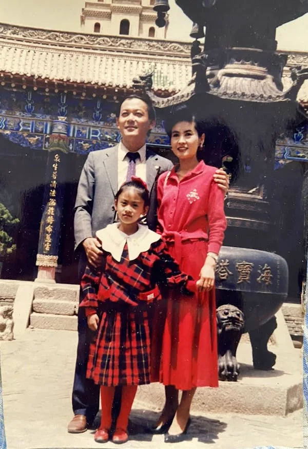 About 1 Gobi Goji - Cong and Family - trimmed